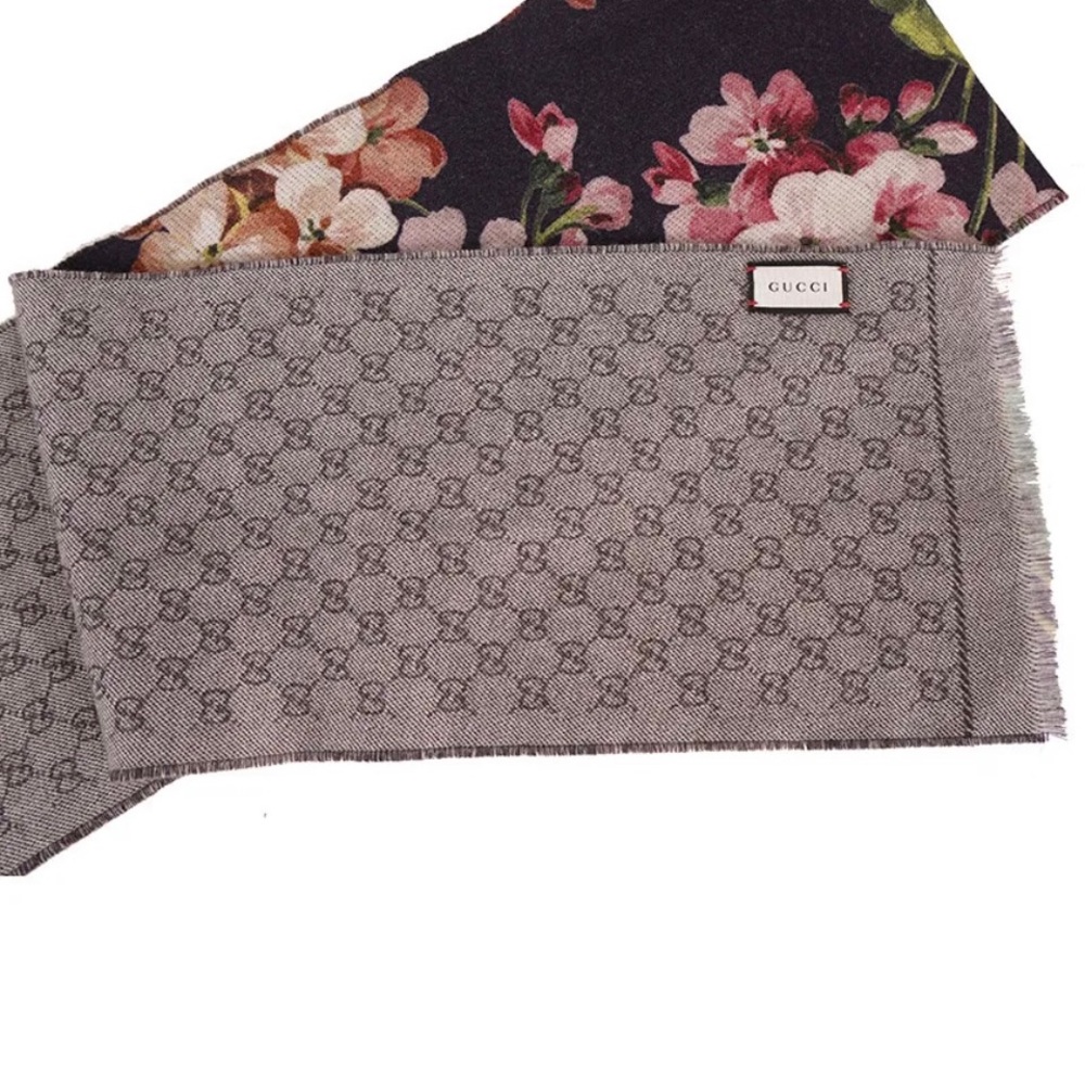 Gucci Reversible GG Wool Scarf. New with tag and box. Bloom print & raw edges.